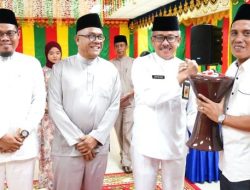 Kota Batam Berdaya Budaya: Sekda Jefridin Serahkan Peralatan Seni dan Agama untuk Masyarakat