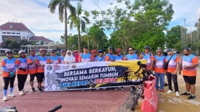 PWI Kepri dan TELKOM Rayakan HUT Telkom Ke-59 dengan Gowes Bersama di Batam