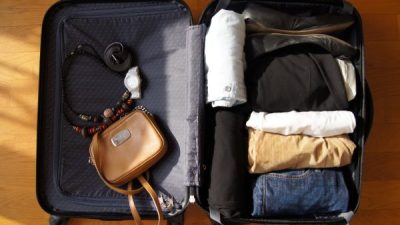 Hindari Biaya Over Bagasi: Tips Packing Cerdas untuk Perjalanan Udara