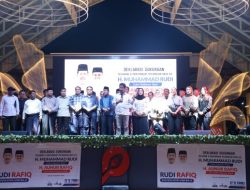 Deklarasi Dukungan Rudi – Rafiq Pilkada Kepri: Ribuan Relawan Padati Pasar Kuliner Batam