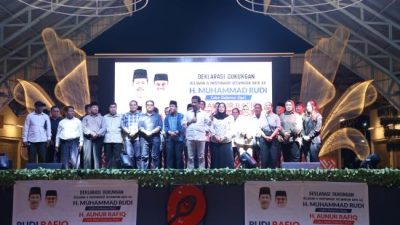 Deklarasi Dukungan Rudi - Rafiq Pilkada Kepri: Ribuan Relawan Padati Pasar Kuliner Batam