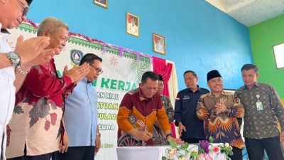 Gubernur Ansar Salurkan Bantuan Rp19,6 Miliar untuk Pembangunan di Empat Kecamatan Natuna