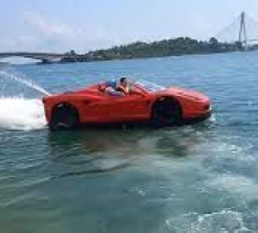 Wahana Jet Car Pertama di Indonesia: Sensasi Mengemudikan Supercar di Atas Laut Jembatan Barelang Batam