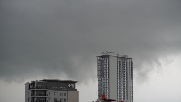 BMKG: Cuaca Batam Didominasi Awan Tebal dan Kelembapan Tinggi Hari Ini