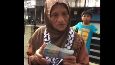 Nenek Penjual Kacang di Batam Dermawan Sumbang Rp 1 Juta untuk Palestina, Tolak Hadiah Rp 10 Juta demi Donasi