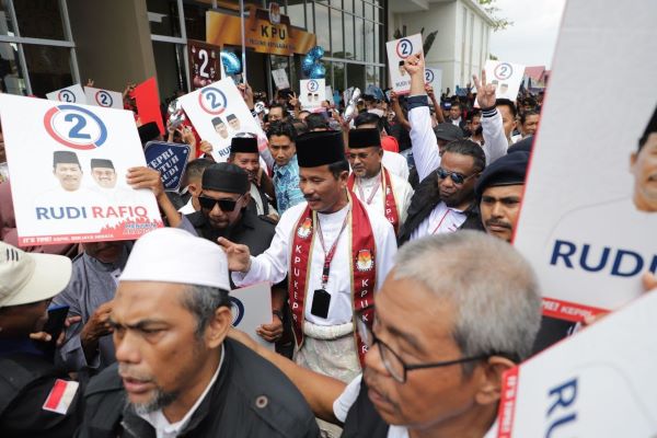 Rudi-Rafiq Optimis Menang Setelah Unggul atas Petahana dalam Survei Terbaru Pilkada Kepri