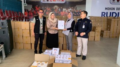 Tim Rudi-Rafiq Terima Bahan Kampanye dari KPU Kepri, Siap Sosialisasi Program Unggulan