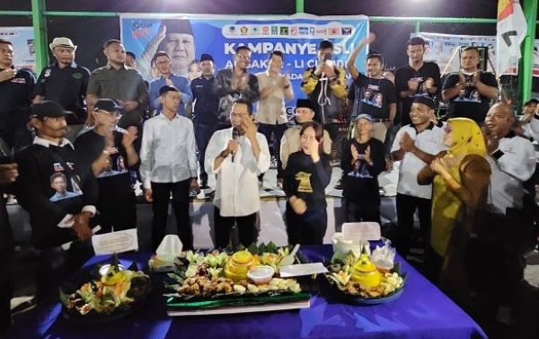 Amsakar Achmad dan Li Claudia Kenalkan 7 Program Prioritas di Perumahan Putra Jaya, Tanjung Uncang