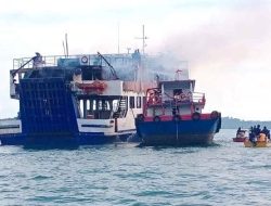 Lantamal IV Batam Selamatkan 12 ABK dari Kapal Roro KMP Tandeman yang Terbakar