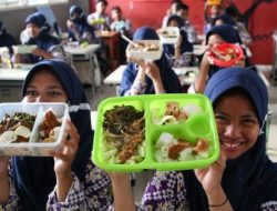 Disdik Batam Siapkan Makan Siang Gratis untuk 987 Sekolah, Anggaran Rp650 Miliar