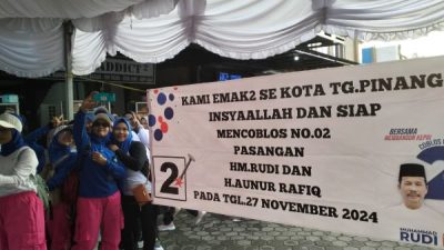 Emak-emak Se-Kota Tanjungpinang Deklarasi Siap Menangkan Rudi-Rafiq