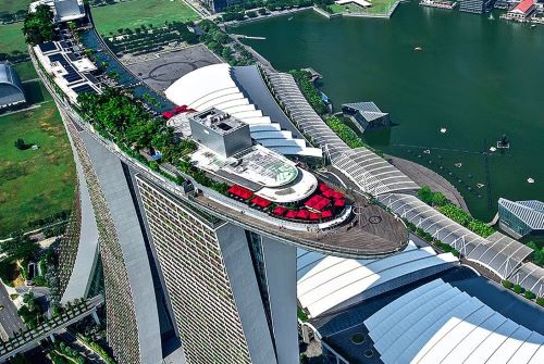 Nikmati Keindahan Singapura dari Marina Bay Sands Skypark