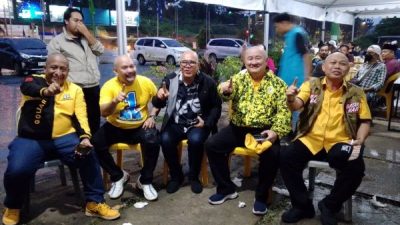 Kemenangan Quick Count Disambut Tim Pemenang Ansar-Nyanyang dengan Aksi Cukur Gundul