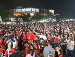 Lautan Massa dan Teriakan “Gubernur Kepri” Sambut HMR di Konser Rura Nauli