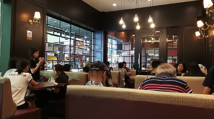 Tempat Makan Mewah dan Instagramable di Batam untuk Nongkrong atau Makan Malam Romantis