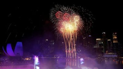 Nikmati Dua Pesta Kembang Api Sekaligus di Batam Malam Tahun Baru: 6 Lokasi Strategis yang Wajib Dikunjungi