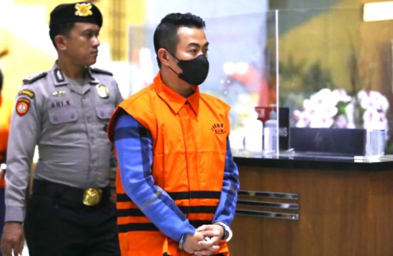 KPK Sita Rp 6,8 Miliar dari OTT Pj Wali Kota Pekanbaru Risnandar Mahiwa