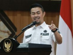 Pj Wali Kota Pekanbaru Risnandar Mahiwa, Diamankan dalam OTT KPK