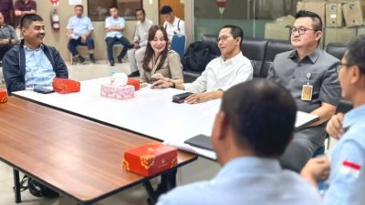 Bahas Air Bersih Batam, Amsakar dan Li Claudia Temui PT Air Batam Hilir