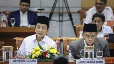 Menteri Agama Nasaruddin Umar Dituding Plin-Plan Soal Biaya Haji 2025