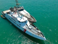 Bakamla RI Jemput Dua Nelayan Indonesia yang Dibebaskan Malaysia di Perbatasan Laut