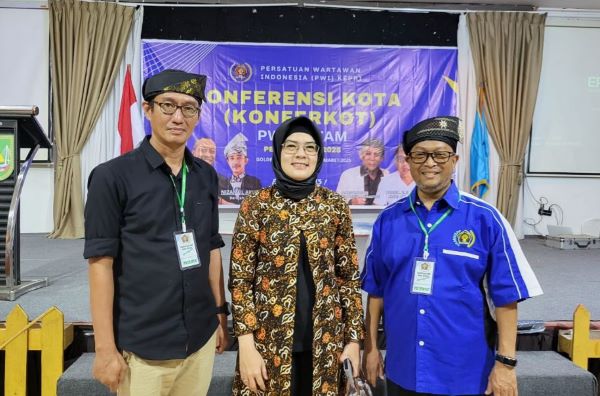 Ketum BPD HIPMI Kepri, Sari Dewi Mulyawati Jadi Tamu Kehormatan di Konferkot PWI Batam