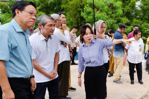 Lik Khai Akui Penutupan Sungai di Permata Baloi, Li Claudia: Harus Dikembalikan Seperti Semula