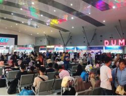 Lonjakan Pemudik Lebaran di Pelabuhan Sekupang, Tiket Batam-Dumai 28-29 Maret Habis Terjual