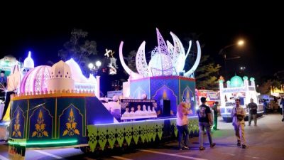 Pemko Batam Gelar Pawai Takbir, Lomba Mobil Hias, dan Salat Id di Engku Puteri Sambut Idul Fitri 1446 H