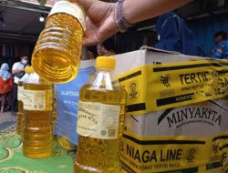 Polda Kepri Gelar Operasi Pengawasan Minyak Goreng Bersubsidi di Batam