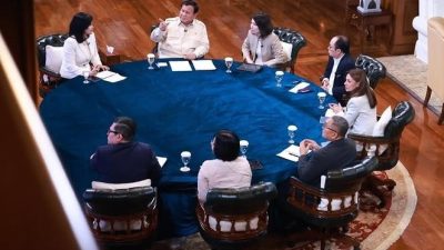 Presiden Prabowo Undang 7 Pemred Nasional di Hambalang, Bahas Isu Geoekonomi hingga Komunikasi Pemerintah