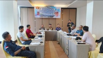 Wartawan Naik Kelas! Pokja PWI Manado Gelar Rapat Serasa Rapat Kabinet di Hotel Bintang Lima