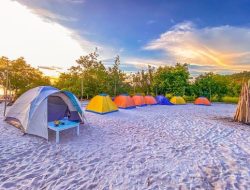 Liburan Lebaran di Batam: Destinasi Pantai Indah dan Ramah Kantong untuk Keluarga