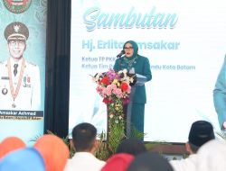 Erlita Amsakar: Kader PKK Adalah Penjaga Ketahanan Keluarga