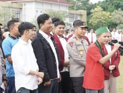 Demokrasi Damai ala Kapolda Riau, Rocky Gerung Puji Pendekatan Humanis Hadapi Demonstrasi